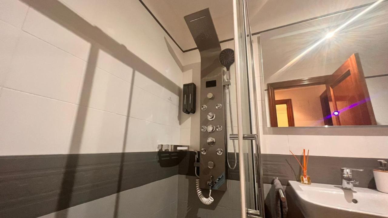 Exclusivo "Gran Bilbao" Suite Deluxe Parking Opcional Santurtzi Eksteriør billede